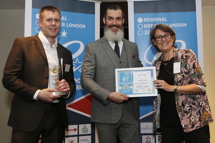 3 members of Islington Borough holding  Local Authority of the Year award at the UK National Energy Efficiency Awards 2017